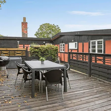 Σπίτι διακοπών Awesome In With Sauna