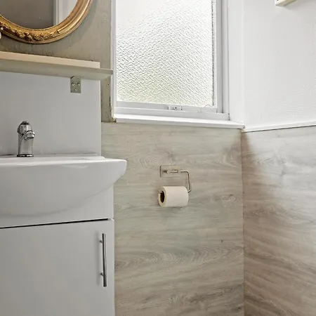 Σπίτι διακοπών Awesome In With Sauna